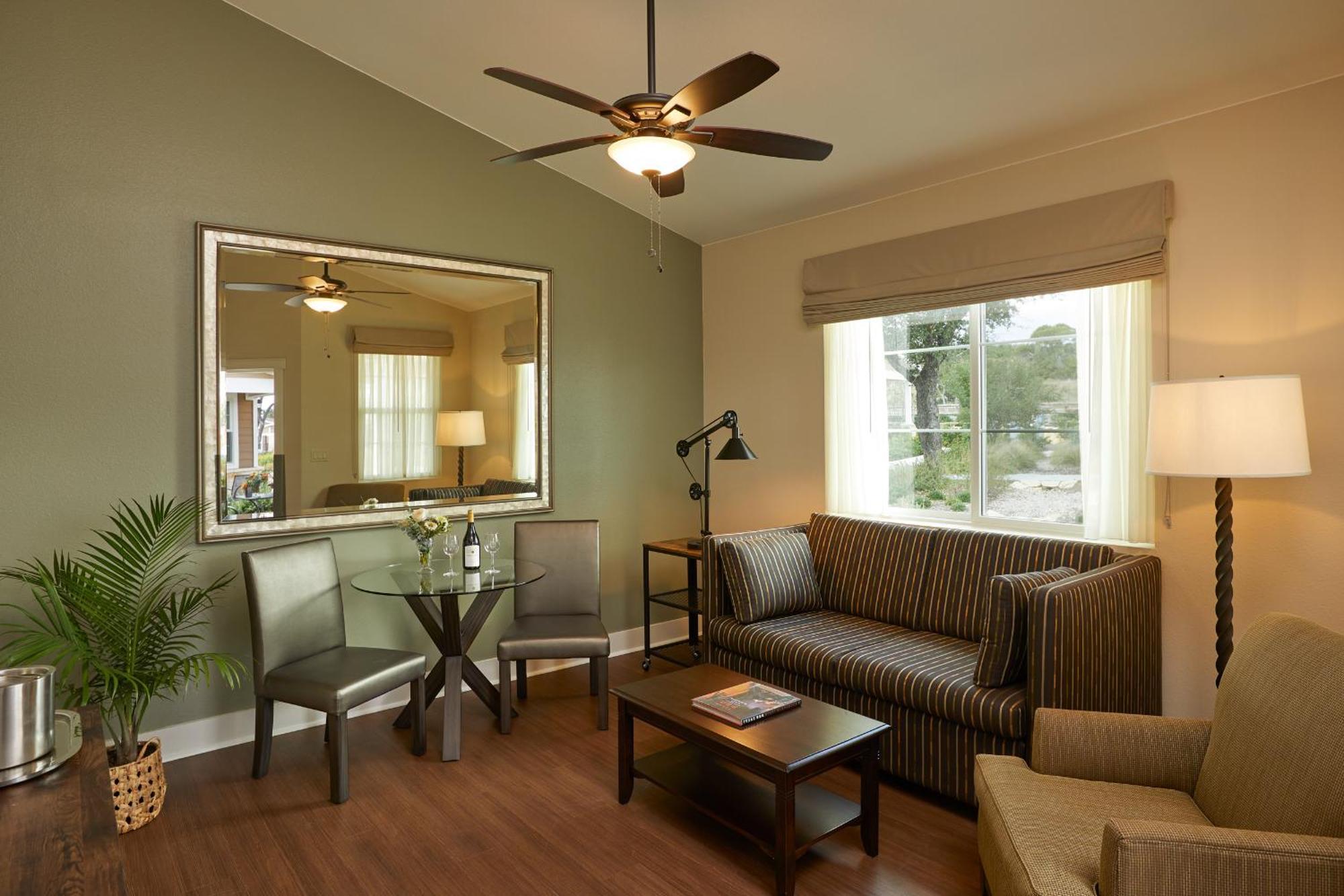 Carter Creek Winery Resort & Spa Johnson City Eksteriør bilde